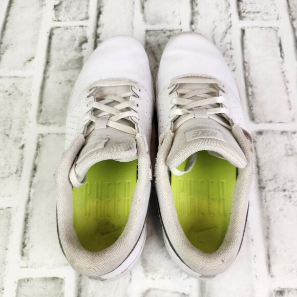 Nike Cheer Sideline IV Women Sz 7 White Casual Shoes Low Top Sneaker 943790-100 - Picture 6 of 10